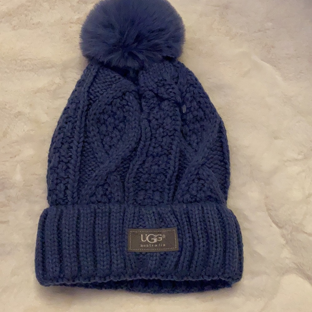 UGG-BLUE HAT AND SCARF SET - Picture 2 of 4